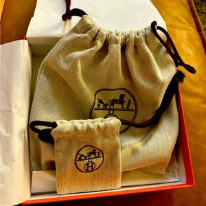 Hermes mens belt size 38mm. New never worn all authentic receipts included